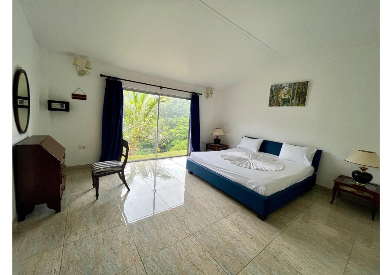 Holiday Home Baie Lazare  Luaran gambar