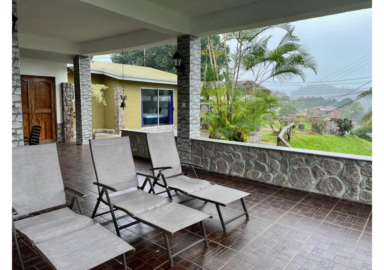 Holiday Home Baie Lazare  Luaran gambar